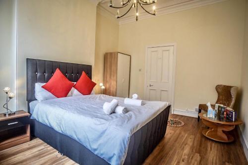 Stupendous City Centre Flat Close To Princess Street., Edinburgh, 