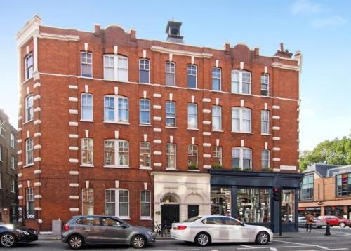 3 Bedroom Kings Road Apartment, Chelsea, 