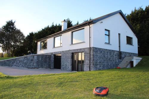 Country Retreat With Spectacular Sea Views, Carrickfergus, 