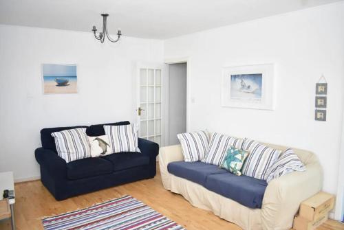 Bright And Spacious 2br House At The Waterfront, Leith, 