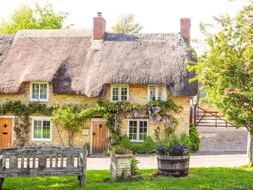 Fountain View Cottage, Steeple Aston, 