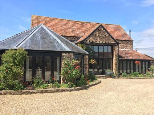 Bagstone Court Barn, Yate, 