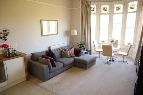 Stunning , Bright West End Property, Hillhead, 