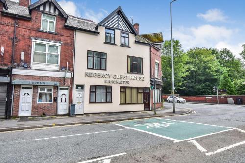 Regency Guesthouse Manchester North, Eccles, 