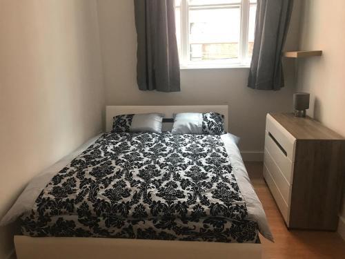 Hill Street Apartment, Leicester, 