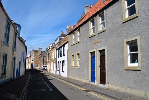 James Haven- Stylish Coastal Townhouse, Anstruther, 