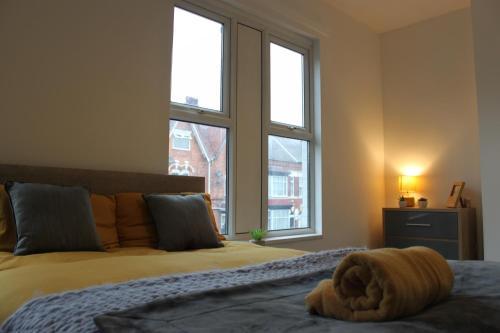 Luxury Room In Friendly House Share!, Handsworth Wood, 