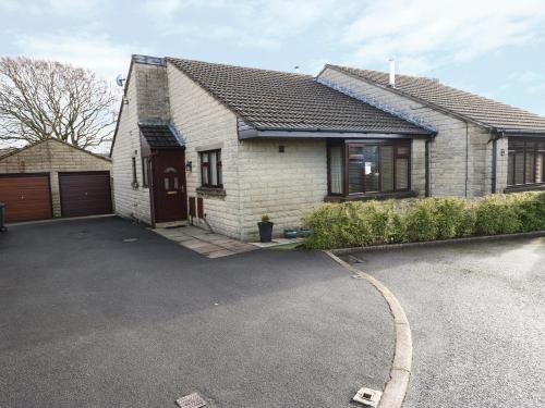 14 Silverlands Close, Buxton, 