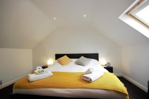 Hu1 City Centre Hub (sleeps 6), Hull, 