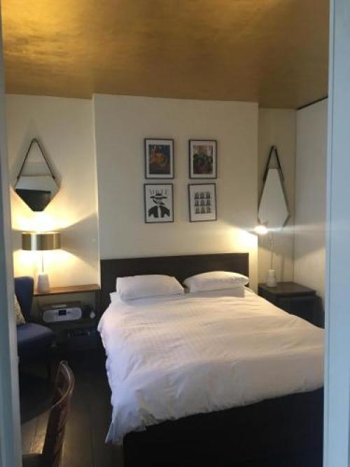 Studio Apartment, Covent Garden, Trafalgar Square, 