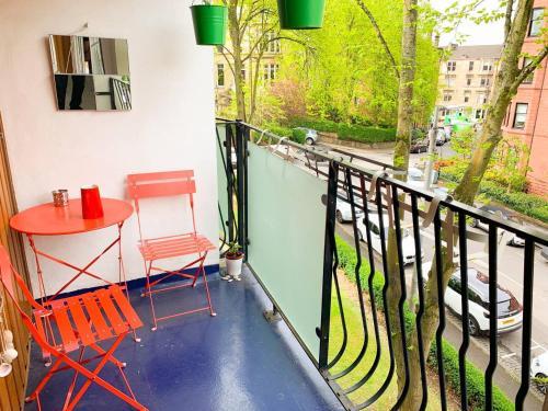 Bright Hyndland Apt. With Balcony, Hillhead, 