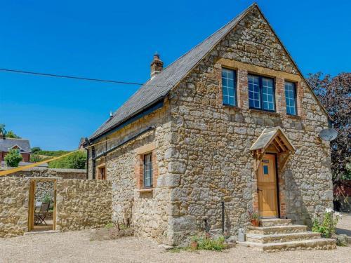 Farm Cottage - Uk11246, St Catherines Down, 