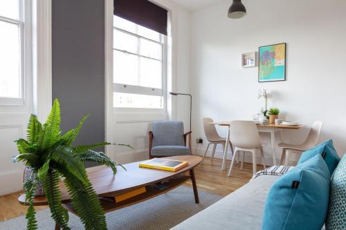 Stylish Central Brighton Apartment 500 M From Brighton Beach, Hove, 