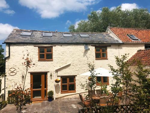 Modern Country Cottage Wells, Wookey, 