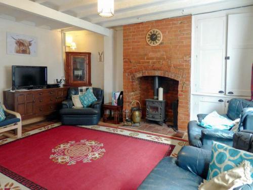 Churnet Row Cottage, Rocester, 