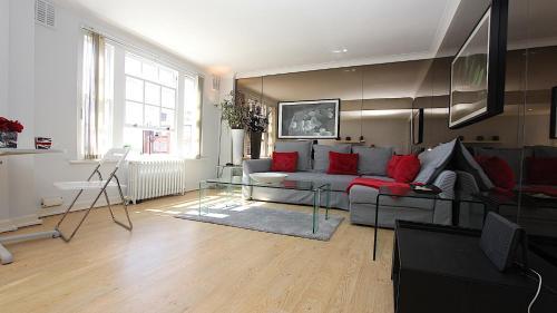 Parkwest/marble Arch Apartment, Marylebone, 