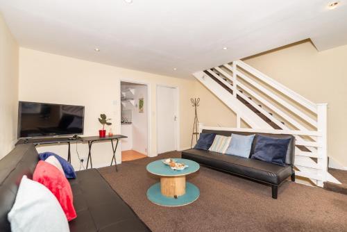 Stylish 2bed London Pad Next To Victoria Park, Bethnal Green, 