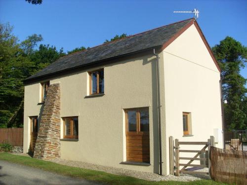 Acorn Cottage, Broadwoodwidger, Virginstow, 