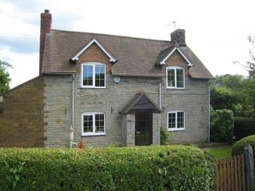 Macbeth Cottage - Sleeps Up To 6 - Hot Tub, Welford On Avon, 