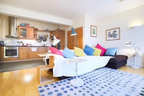 Modern Bright 1br Flat In Kentish Town By Guestready, Kings Cross, 