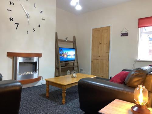 Spacious City Apartment In Newcastle Close To Everything With Amenities And Travel Links All Aro, Gateshead, 