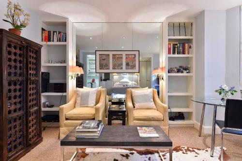 Chic Studio For 2 In Kensington, Near Fulham Rd, North Kensington, 