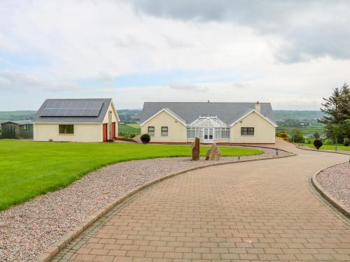 Causeway View, Portballintrae, 