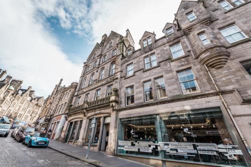 The Inn Place, Edinburgh, 