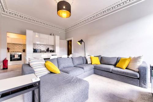 Lothian Road 4 Bed Sleeps 7 - Great City Location!, Edinburgh, 