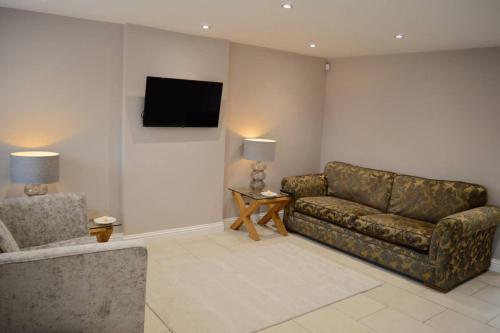 Newly Renovated Modern Family Home, Ancoats, 