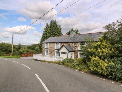 Llwynyfesen, Ammanford, Ammanford, 