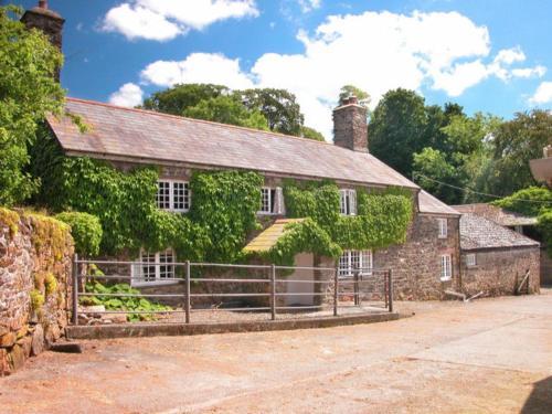 The Farmhouse, Brentor, Lydford, 