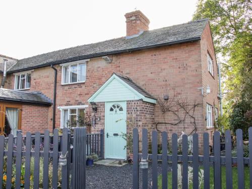 Ensdon Lea Cottage, Coedway, 