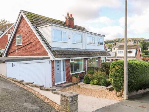 4 Bryn Seiri Road, Conwy, 