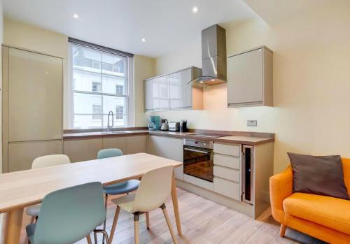 Cosy Central 2 Bedroom Apartment - Paddington Station, Little Venice, 