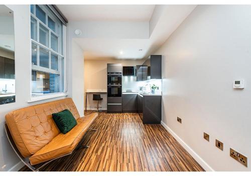 Modern Studios And Apartments, Manchester - Sk, Manchester, 