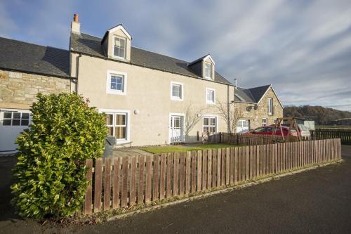 Lallybroch, Stirling, 