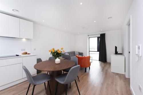 Newly Built Luxury One Bedroom Apartment - Walking Distance To Birmingham City Centre, Birmingham, 