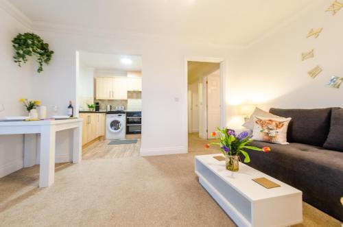 Colchester 2 Bed Apt, Close To Main Station, Hospital, Town Centre, Colchester, 