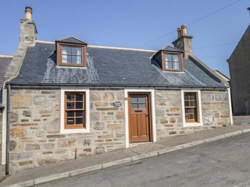 Sea Breeze Cottage, Buckie, Cullen, 