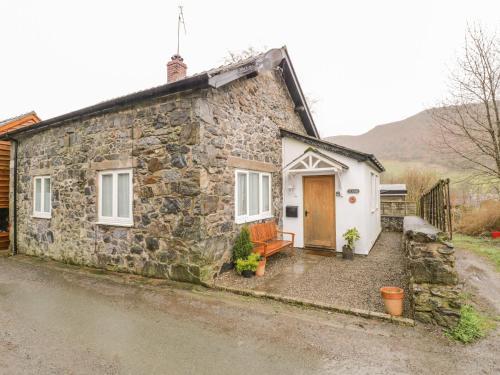 Ty Capel, Llansilin, 