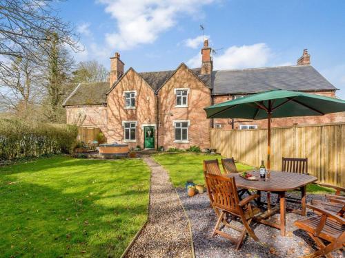 Hall Farmhouse, Southwell, 