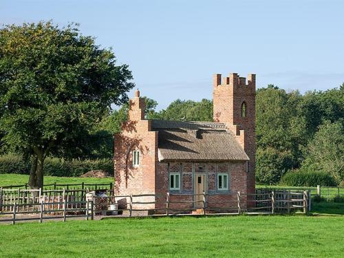 The Shooting Folly, Cheswardine, Hinstock, 