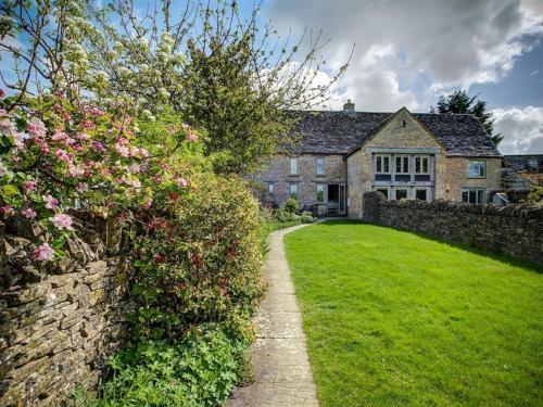 Little Owl Barn, Burford, Burford, 