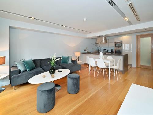 Luxurious Apartment In London Near Hyde Park And Big Ben, Oxford Circus, 