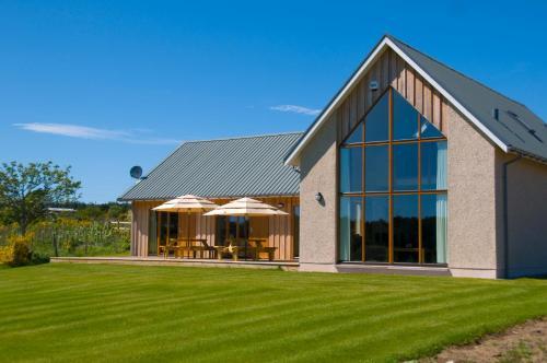 Clovenstone Lodges, Kintore, 