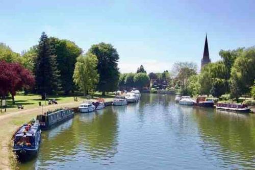 Harcourt Luxury 1 Bedroom Cabin Abingdon, Abingdon, 