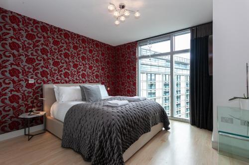 Iconic Luxury Manchester Apartment W/ Free Parking, Castlefield, 