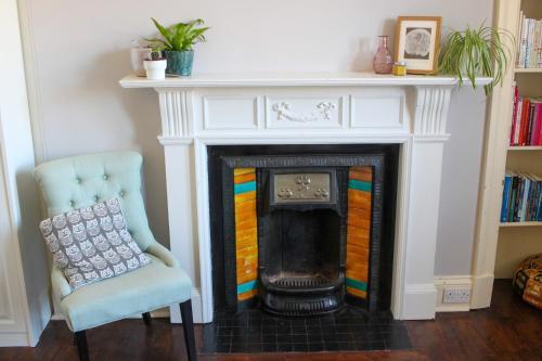 Stylish Home From Home In Vibrant Leith, 2 Bed, Free Parking, Leith, 