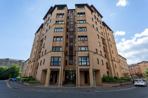 Stunning 1 Bed Merchant City Apartment With Parking, Abington, 